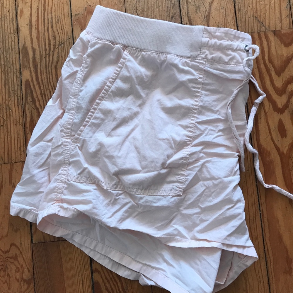 Pale pink Lou & Grey cotton shorts